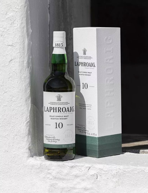 Laphroaig islay single malt scotch whisky 10 years 70 cl