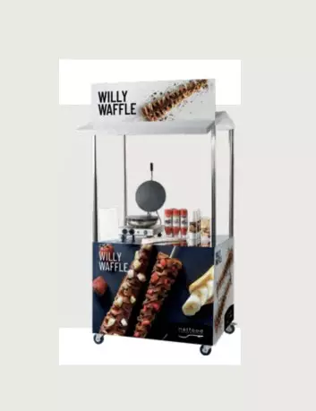 Postazione dedicata al willy waffle con grafica e insegna
