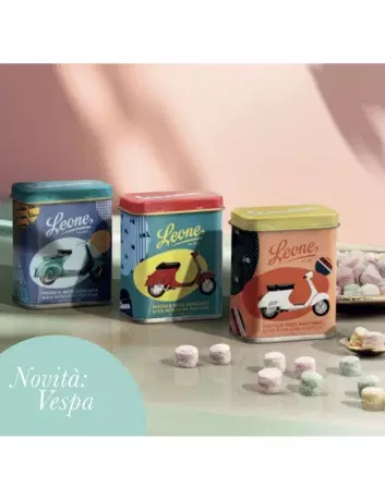 Vespa serie speciale Pastiglie Leone espositore lattine 24 x 30 g